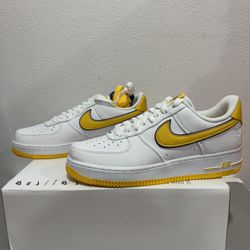 Nike Kobe Bryant x Air Force 1 Retro Low Lakers Home FZ1151-100