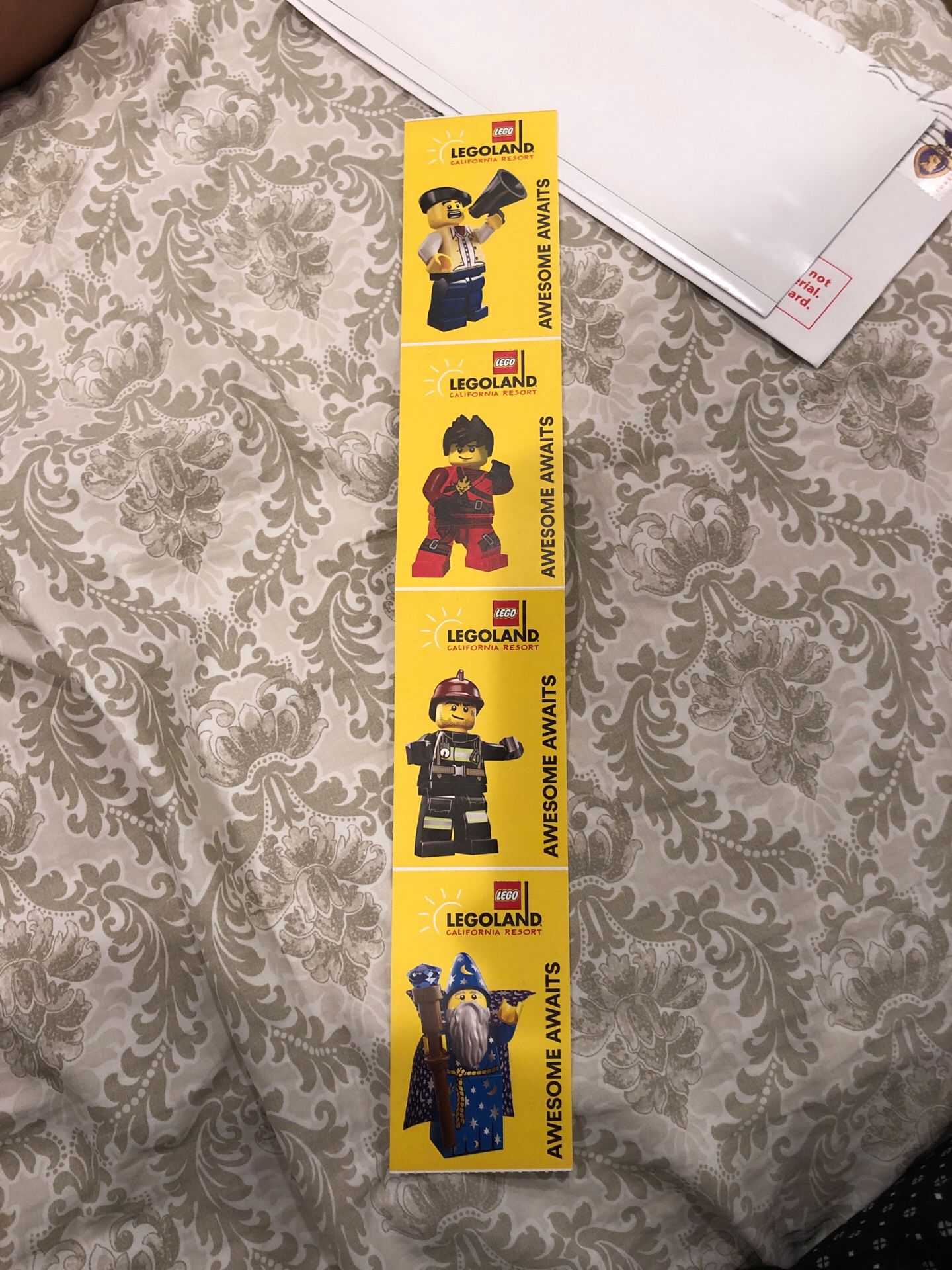 LEGO LAND TICKETS 🎫 200 for 4