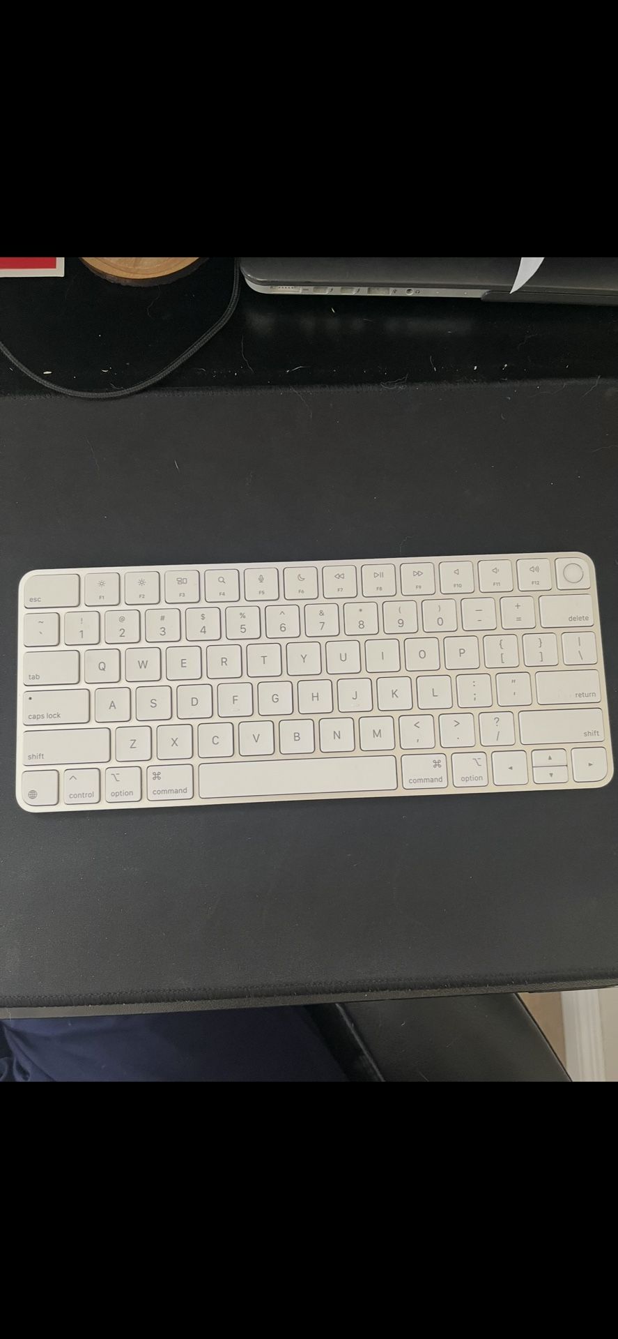 Apples magic Keyboard