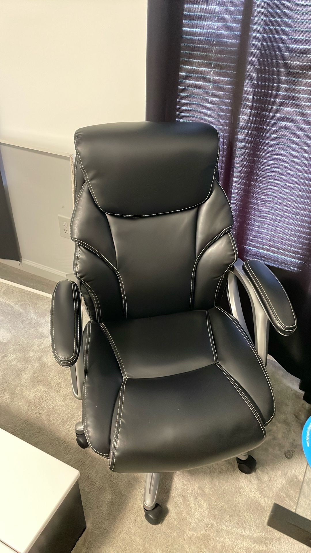 Executive Office Chair