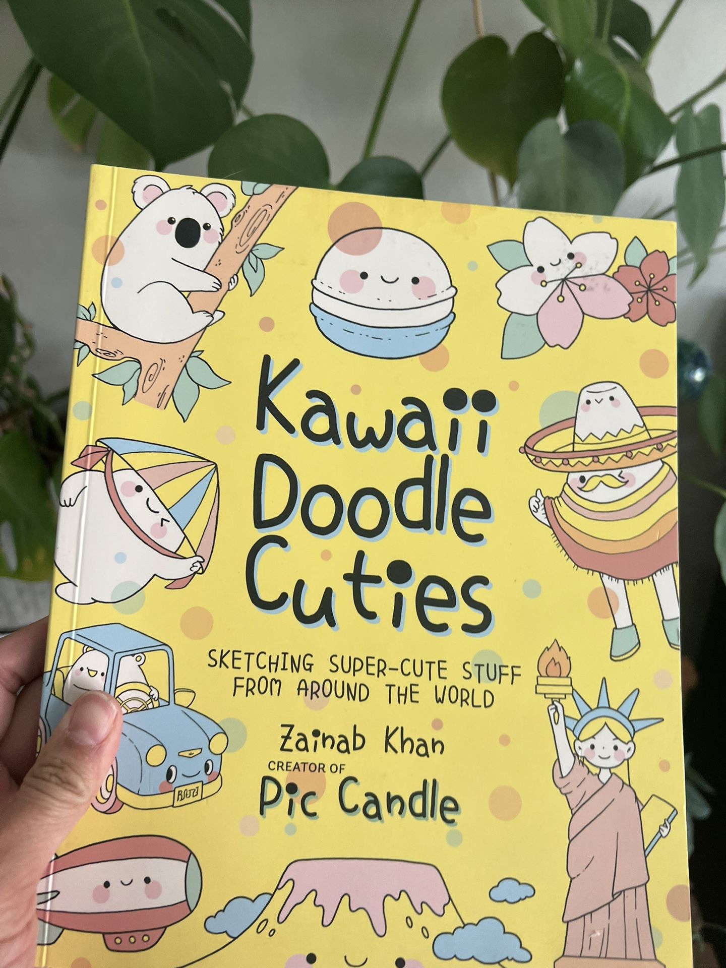 New Kawaii Doodle Cuties: Sketching Super-Cute Stuff from Around the World Volume 3