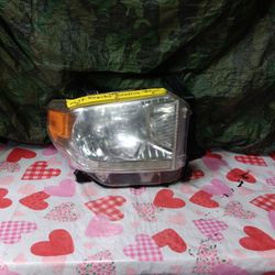 2014-17 Toyota Tundra Right Headlight LED Clear 