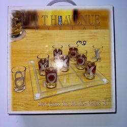 Fifth Ave LTD Tic~Tac~Toe Drinking Shot Glass Game Set~9 Shot Glasses Full Size 