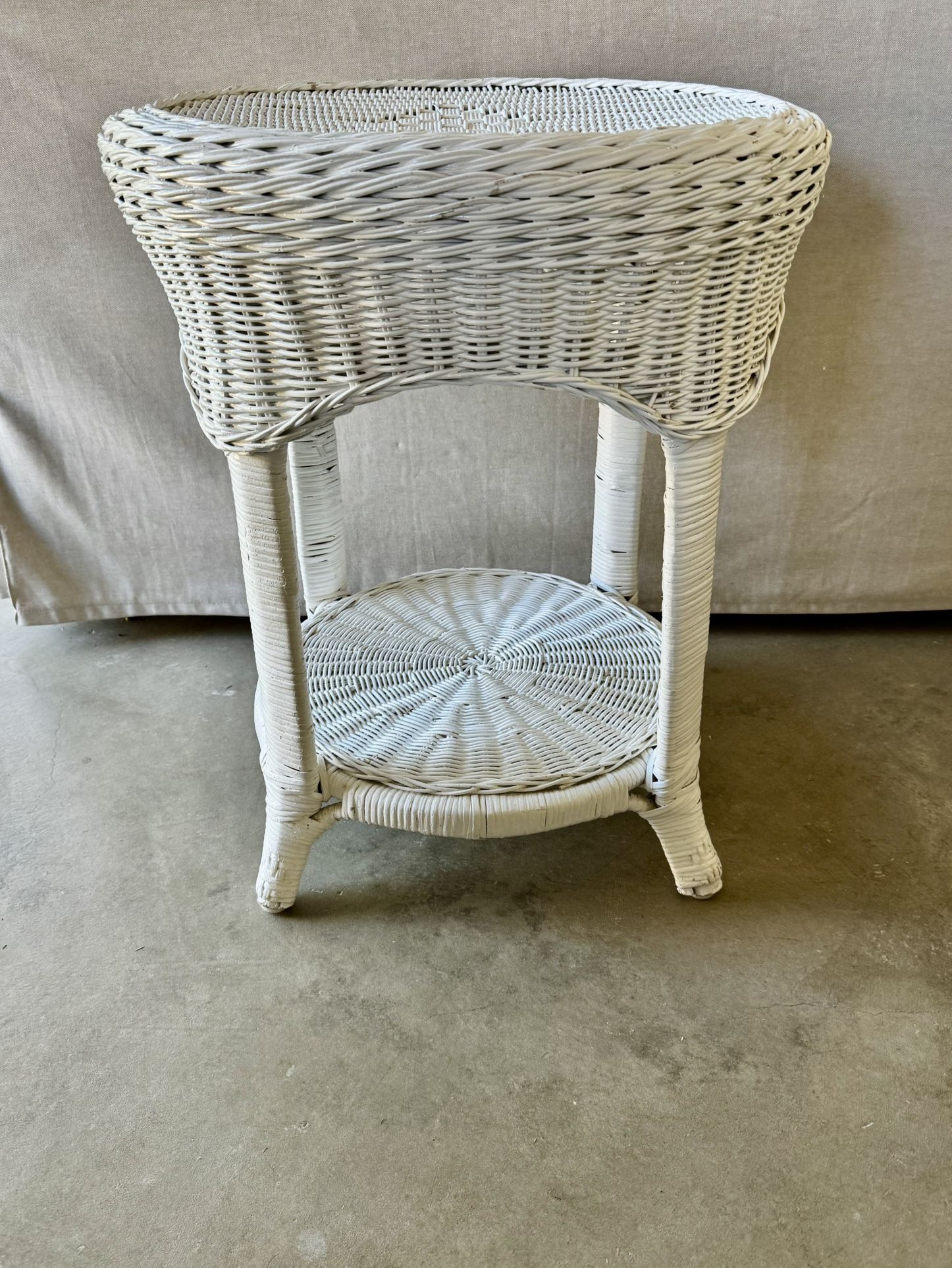 Wicker rattan Small table Nightstand Pier 1,  24” Tall 20” Diameter Super Cute