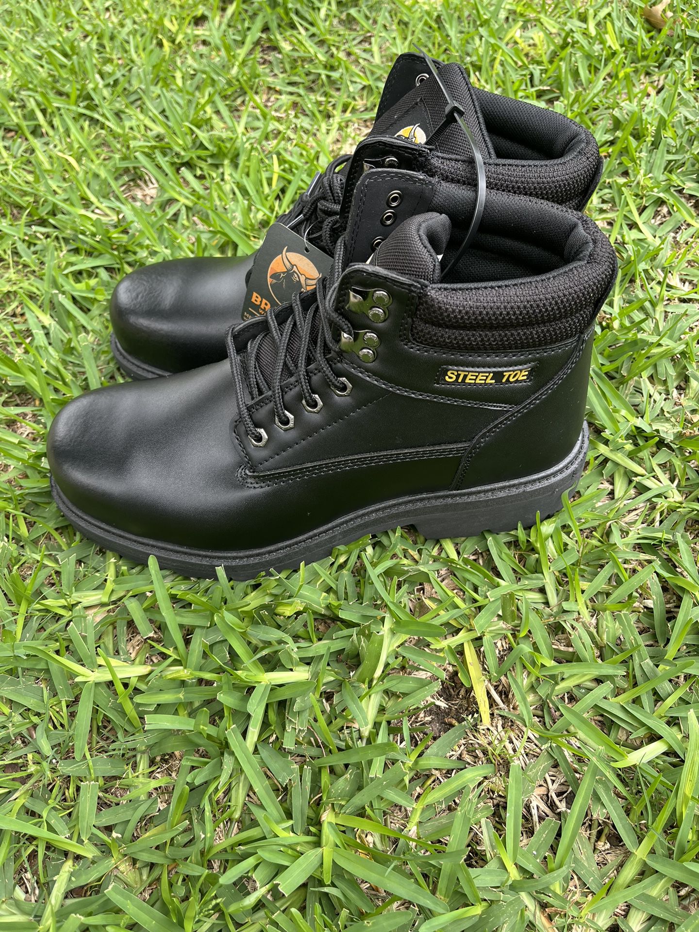 Work boots with iron toe(Botas Para El Trabajo Con Punta De Fierro)Size 12