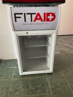 Mini fridge
