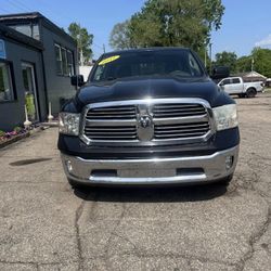 2017 BLACK DODGE RAM 1500 SLT TRUCK 4X⃣4 𝓂𝓊𝓈𝓉 𝓈ℯ𝓁𝓁