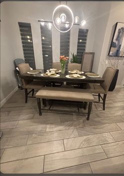Dinning table
