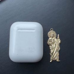 Gold Ring And Pendant