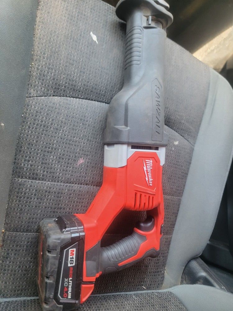 Makita, Milwaukee 