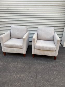 Pair of Stickley Designer Lounge Chairs – Neutral Upholstered Accent Chairs