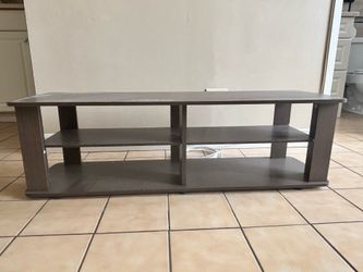 Modern TV Stand / Entertainment Center
