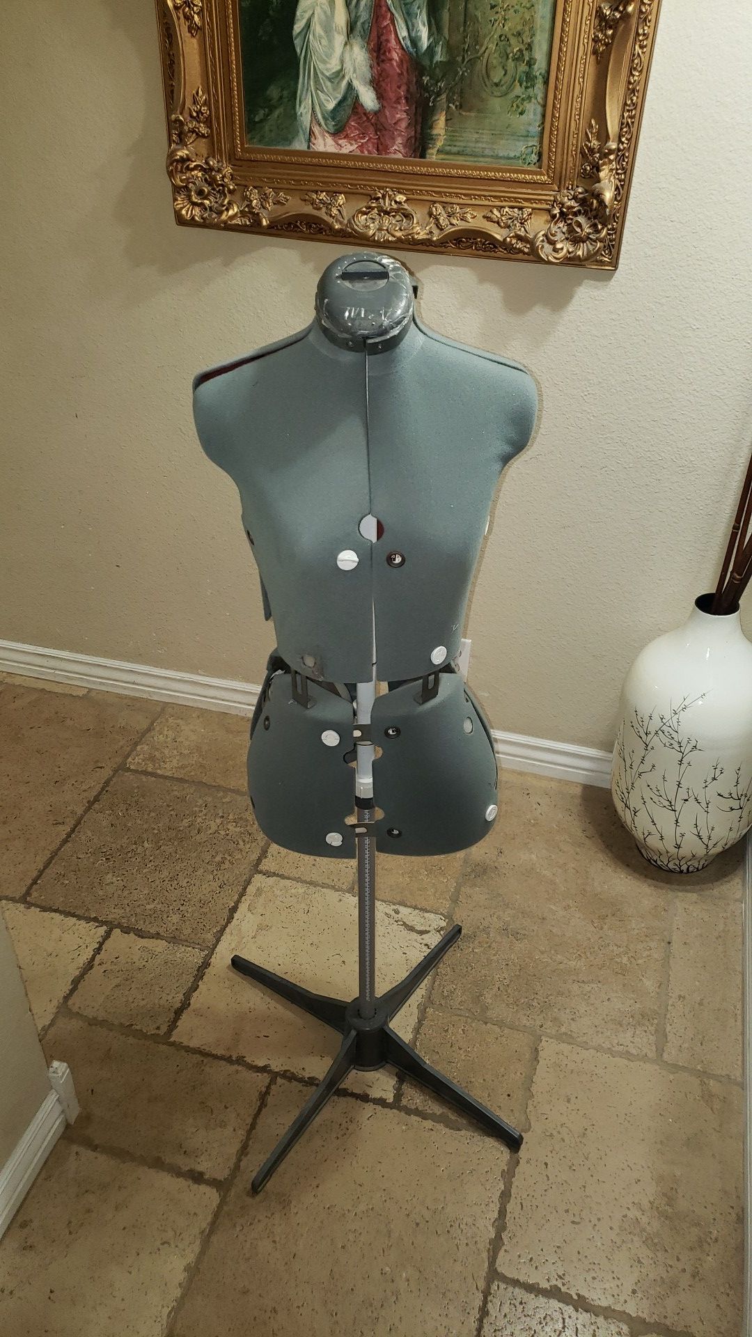 VINTAGE ADJUSTABLE MADE IN ENGLAND DRESS FORM SEWING MANNEQUIN for Sale