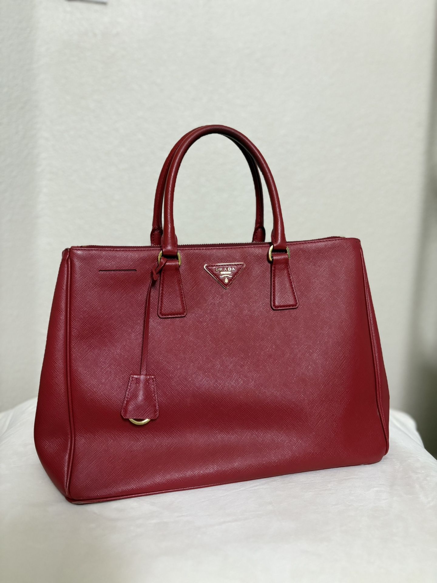 Prada Galleria Double Zip Tote Saffiano Leather Large, Red