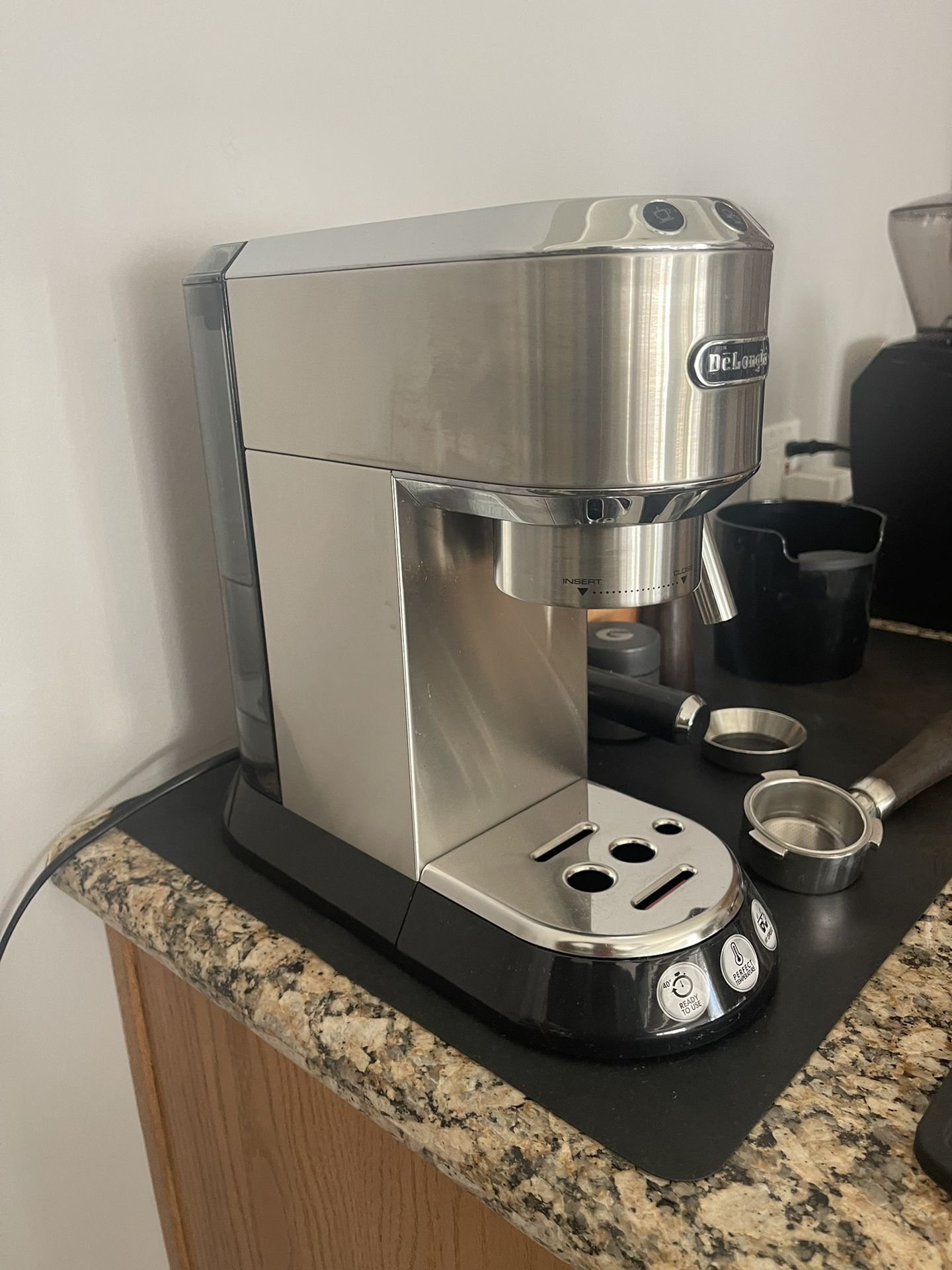 Delonghi Dedica With Crema Coffee Accessories Bottomless