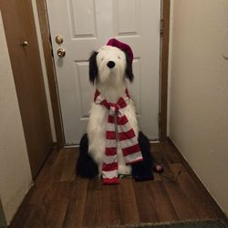 Gemmy Life Size Animated CHRISTMAS Sheepdog Sings Songs Speaks Phrases