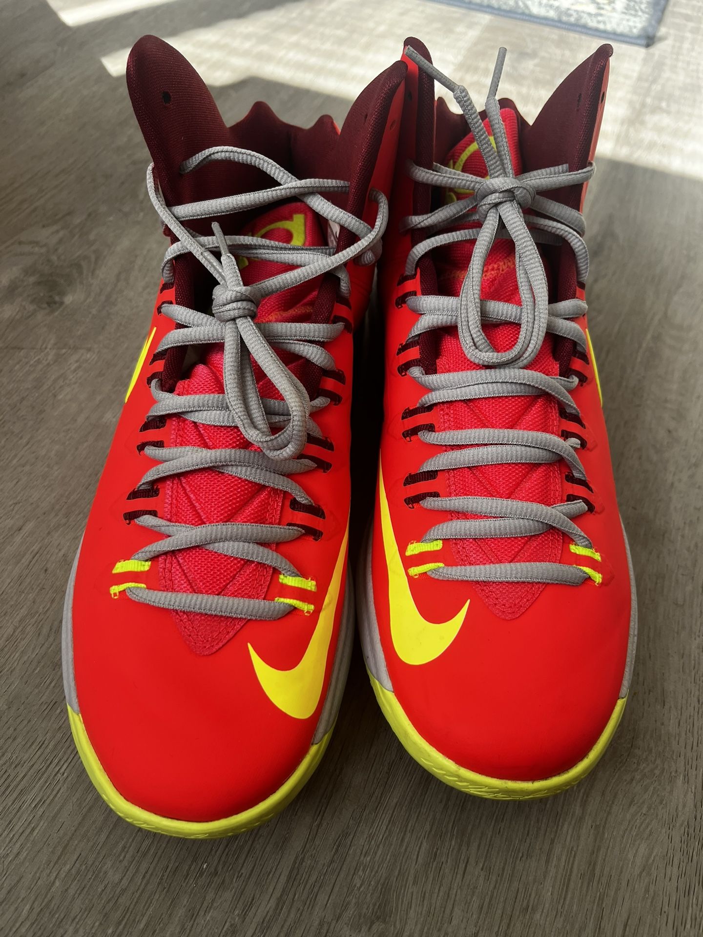 KD V Crimson/volt/wolf Grey