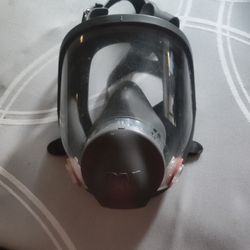 Used 3M  Full Face Respirator