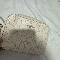 Coach Cream Shoulder Bag 