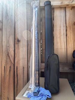 Pool Cue W/ Carry on Accessories