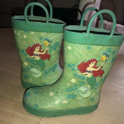Disney little mermaid Ariel and flounder girls rain boots size 8