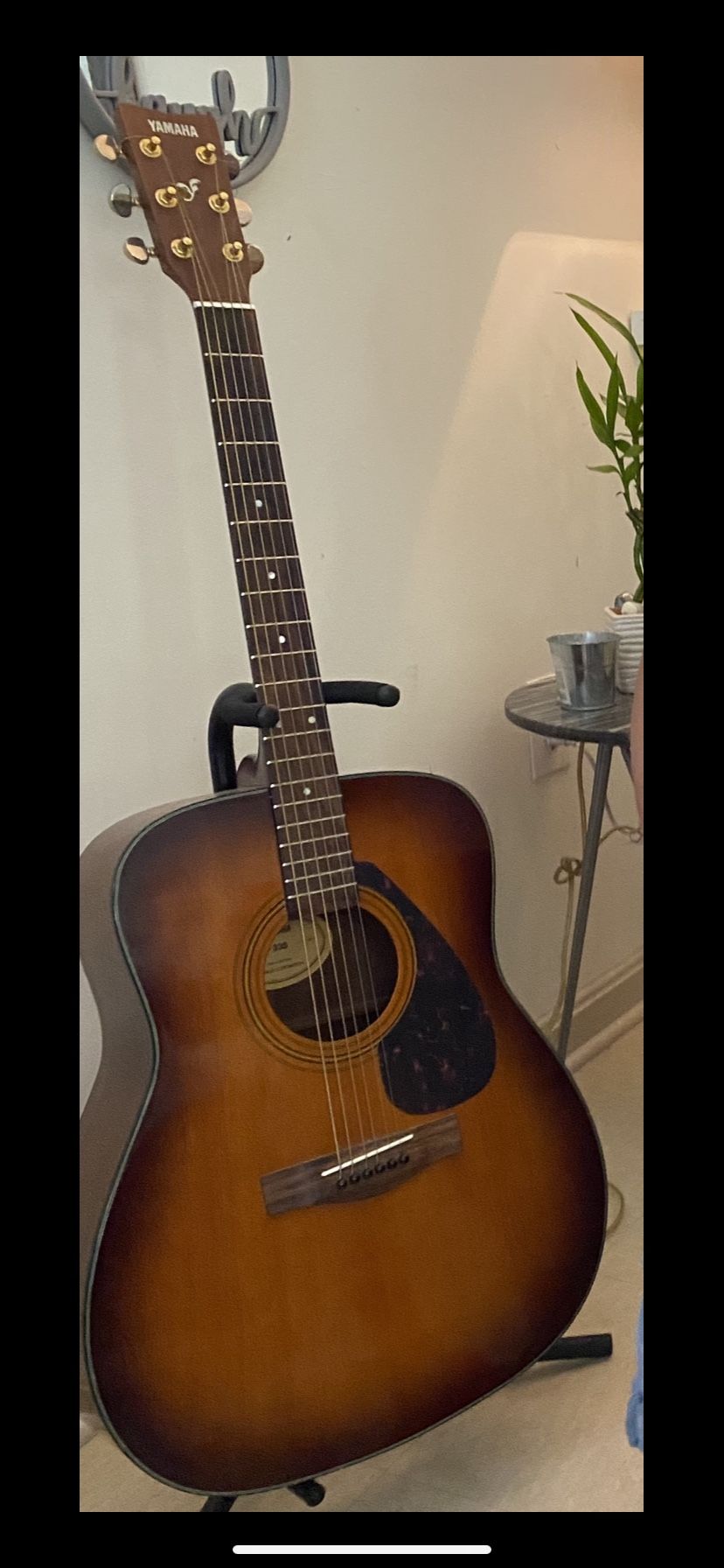 Yamaha F335 Acoustic 