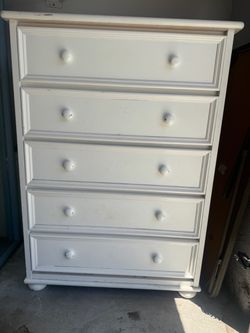 FREE Dresser and book case