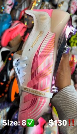 Predators Cleats 1:1 Size: 8