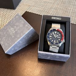 **REDUCED PRICE-NEW Analogue Automatic Watch Seiko 5 Sports**