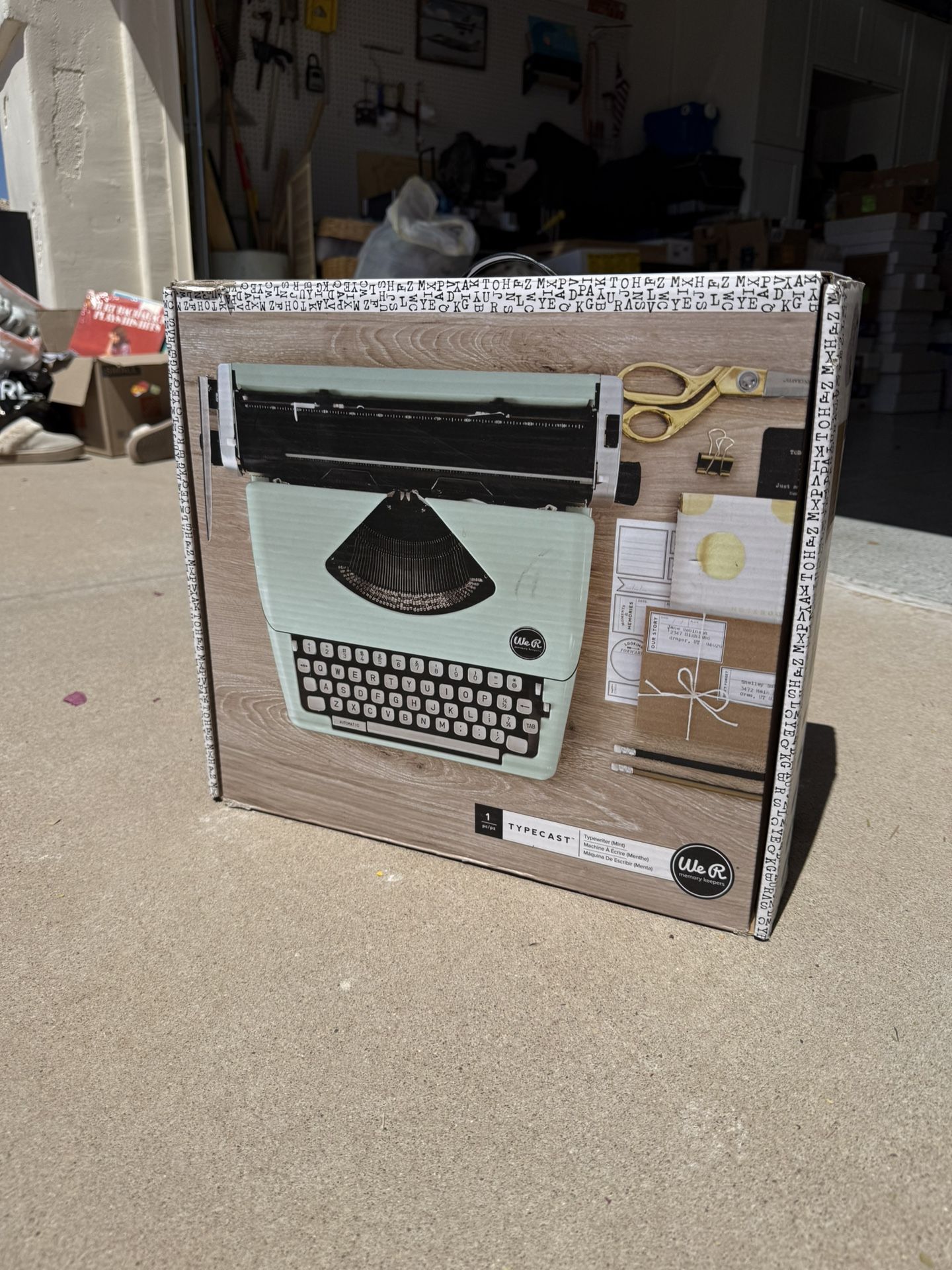 NEW We R Memory Keepers Typecast Typewriter - Mint Green - Unused in Box!