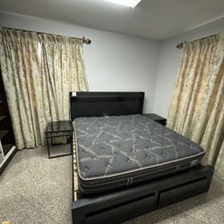 CALI KING Bedroom SET bed/frame/3 dressers