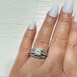 Jeulia Wedding Set Ring Size 5