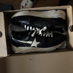 Golden Goose Size 9 