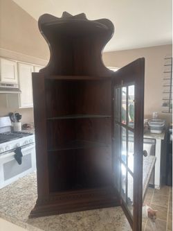 Wooden antique corner piece