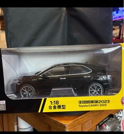 1:18 2023 Toyota Camry hybrid