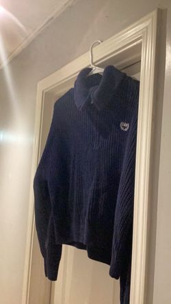 Blue sweater gap
