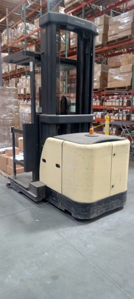 Crown Forklift