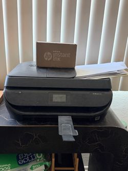 HP OfficeJet 5255 All-in-One Wireless Color Printer (Print, Scan, Copy, Fax)