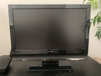 VIORE 19" Flat-screen TV 
