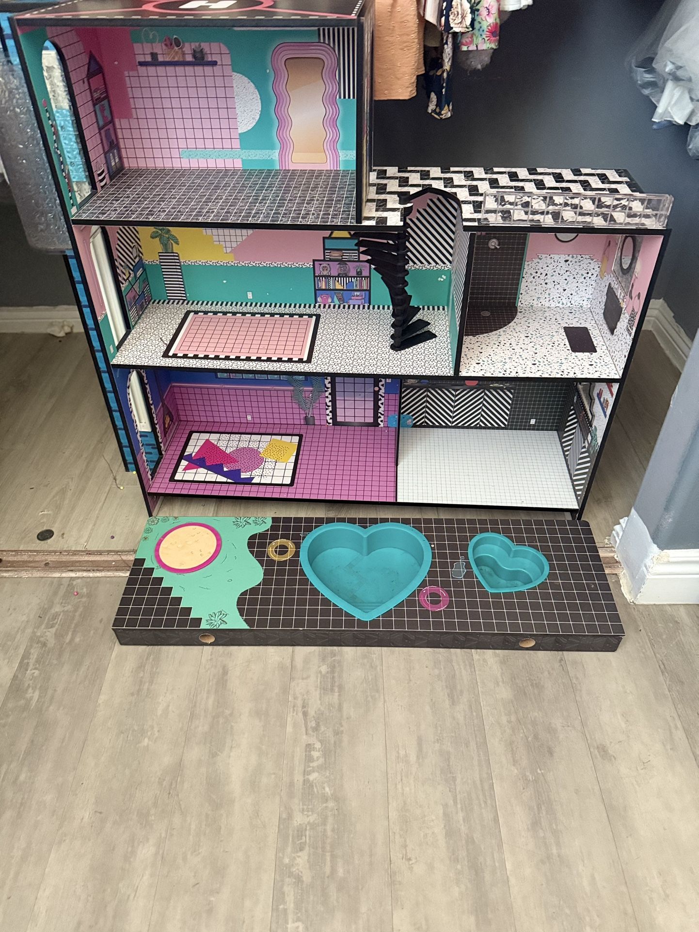 LOL Doll House Only!