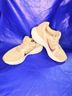 Nike Zoom Span 3 Size 5.5