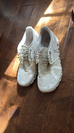 size 9 on cloud white shoes