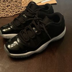 Jordan 11 Retro Low (Space Jam)
