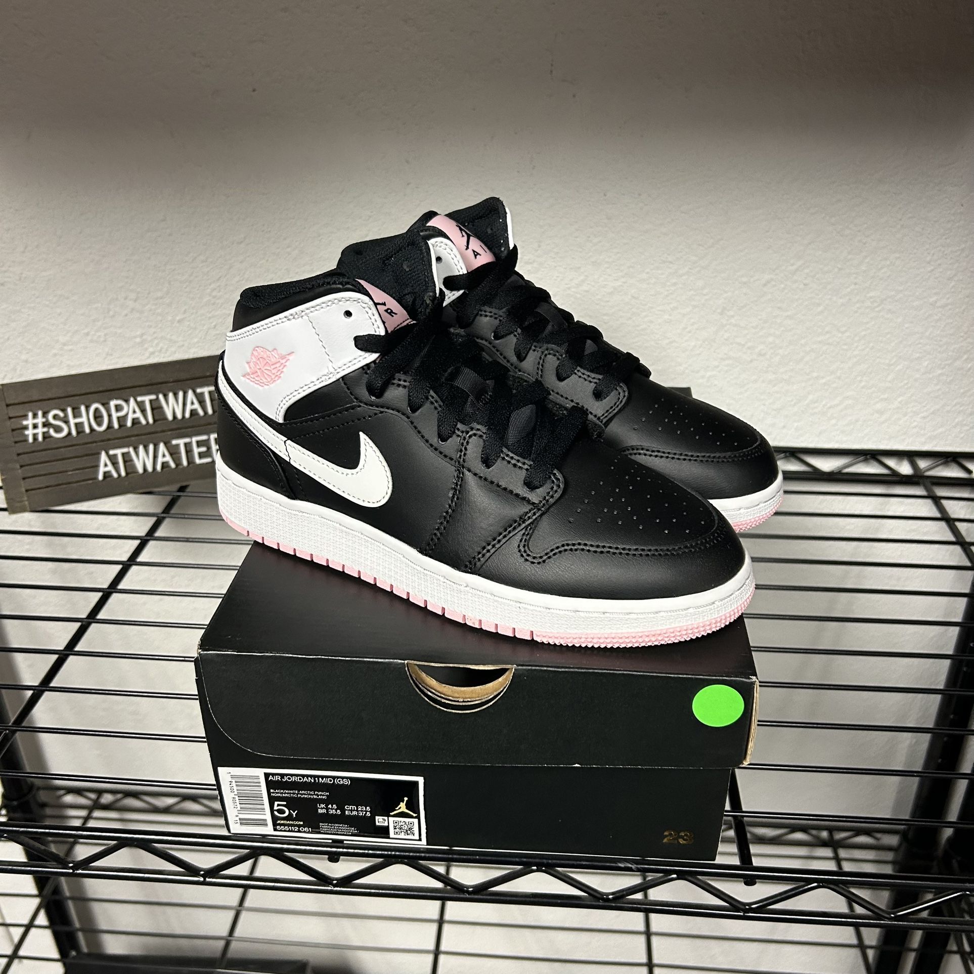 Size 5Y (6.5W) - Jordan 1 Mid “Arctic Pink”