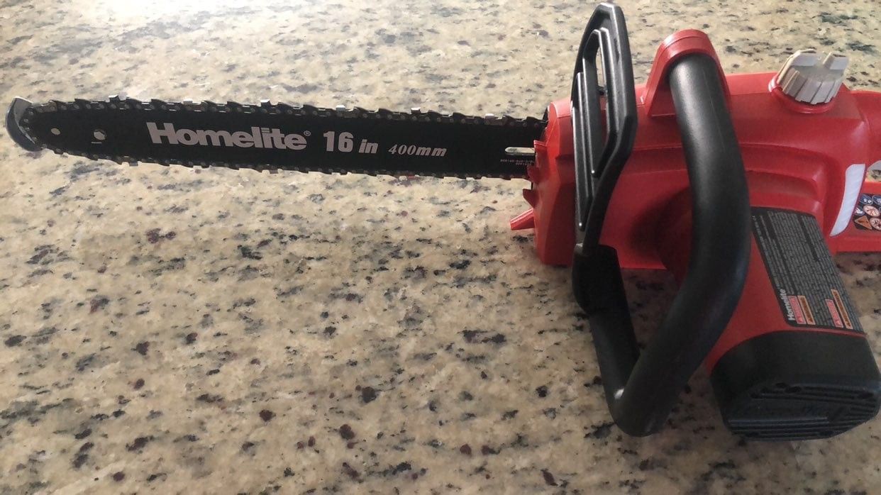 Homelite 16" Chainsaw