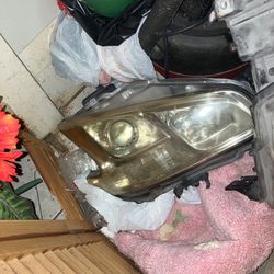 2009-2014 Nisan Maxima Headlights 