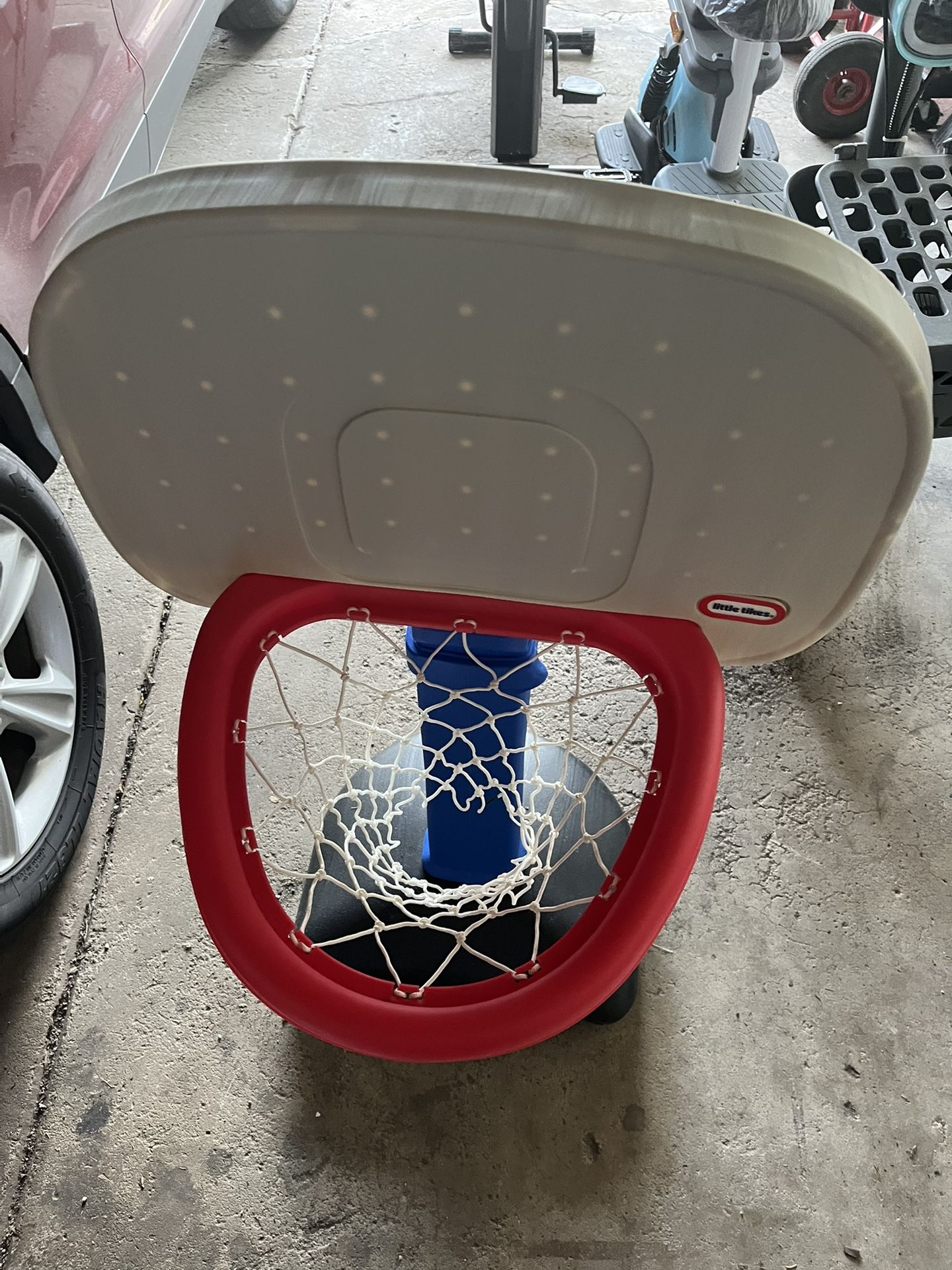 Basketball Hoop