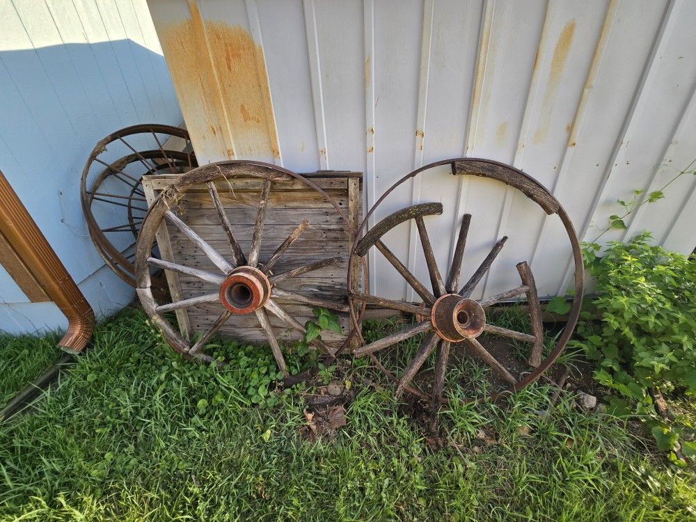 6 Antique Authentic 1800s Iron Wagon Wheels