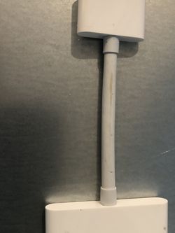 Apple 30-pin Digital Phone Or Tablet HDMI A1422