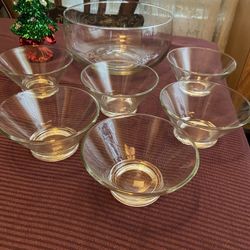 Glass Bowl And Glass Plates